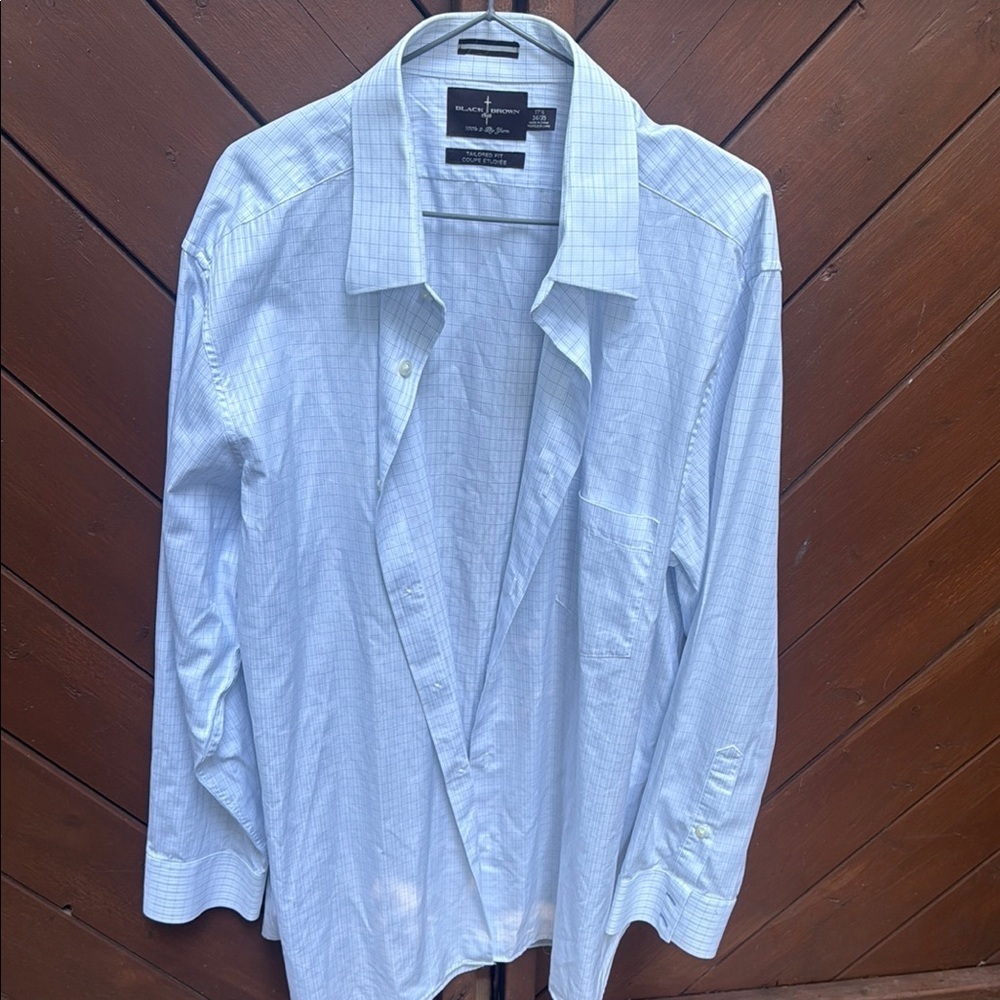 Black Brown 1826 17 1/2 34/35 Light Blue Men’s Dress Shirt
